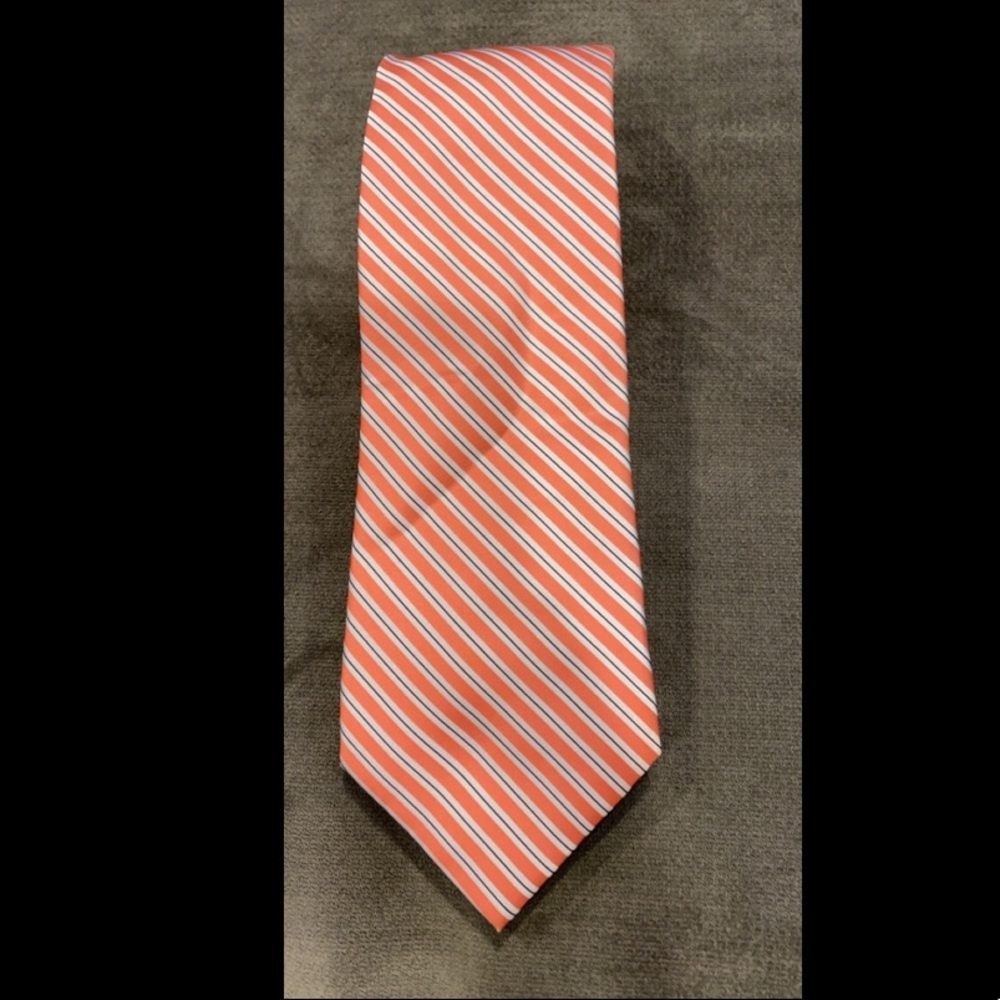 Bergamo NewYork men’s silk tie.